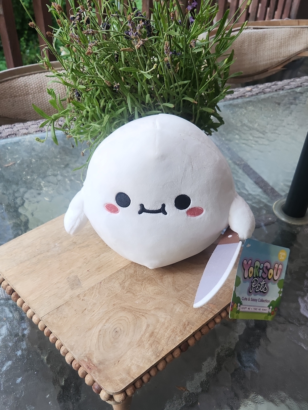 Yorisou Pets "Cute & Sassy" Stabby Ghost/Seal Plush with Knife Hot Topic